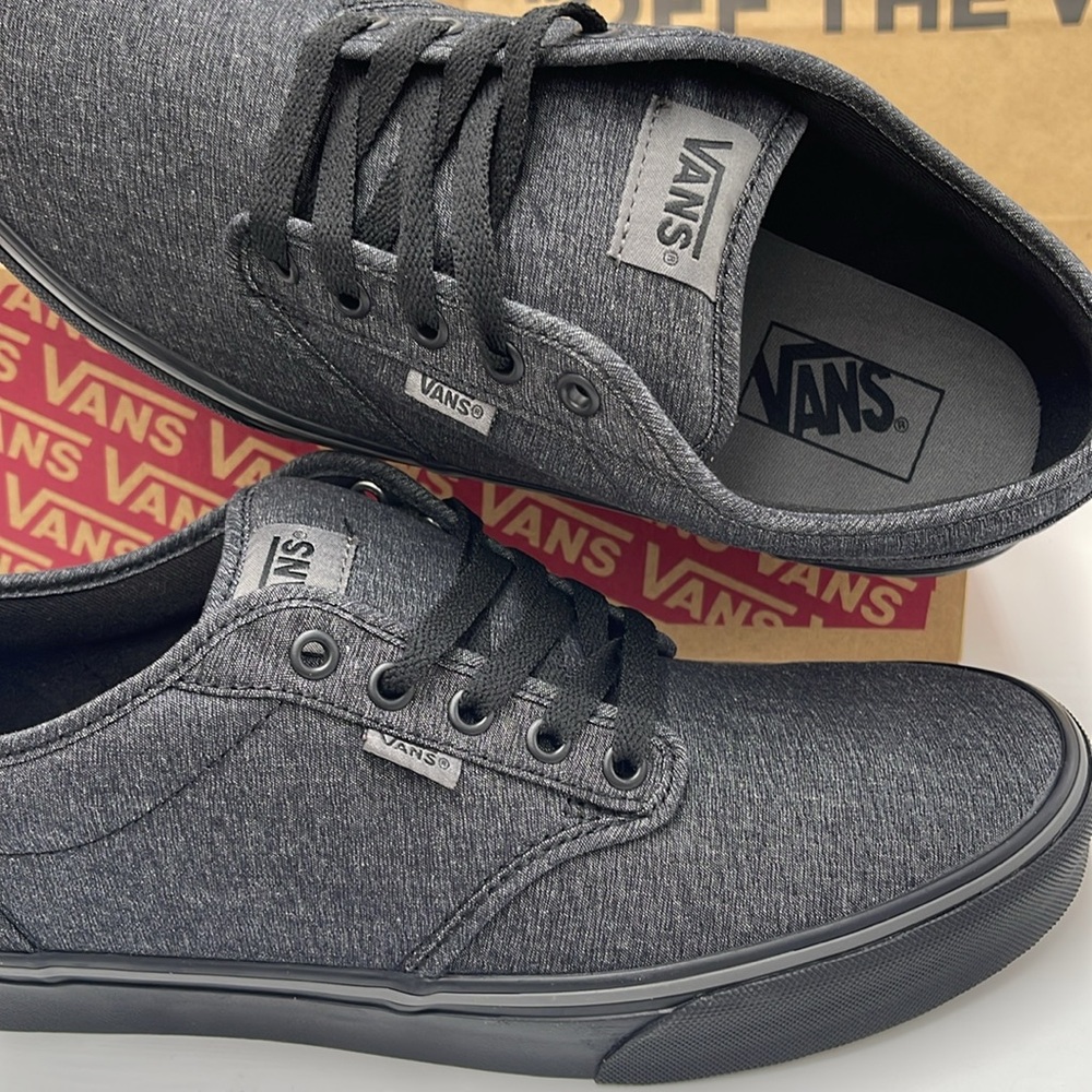 Vans Men’s Low-Top Sneakers Canvas Upper Atwood
(Varsity Textile) Black/Pewter - Picture 15 of 16